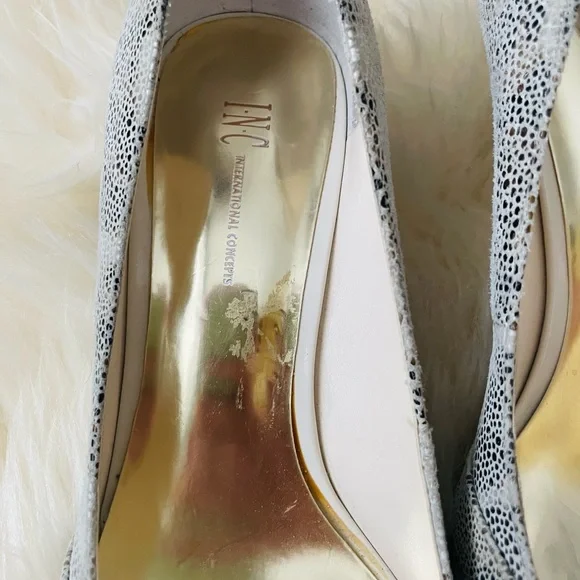 3 Inch INC Pumps - Picture 4 of 12